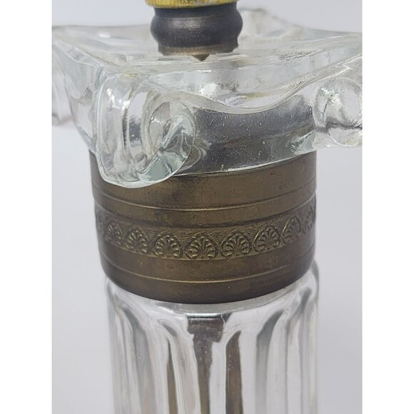 Vintage Working Leviton Glass Brass Table Lamp Ribbed Column Design Base - Picture 10 of 12